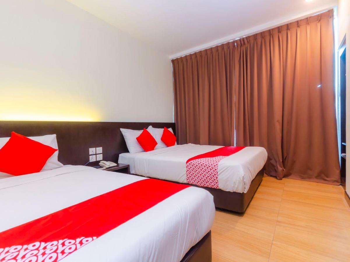 Oyo 1201 Wf Hotel Johor Bahru Bagian luar foto